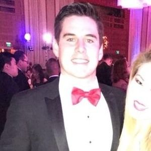 Meet your Posher, Stuart